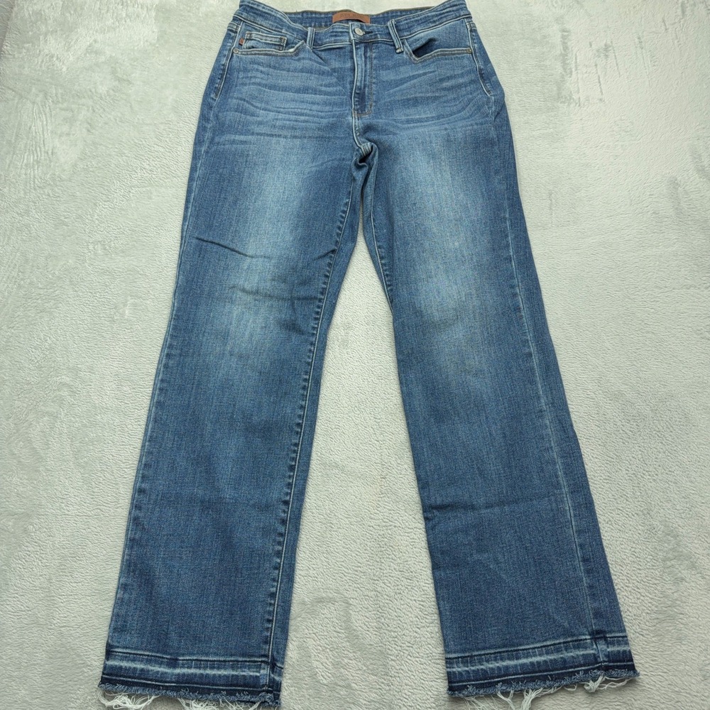Judy Blue Medium Wash Straight Leg Jeans